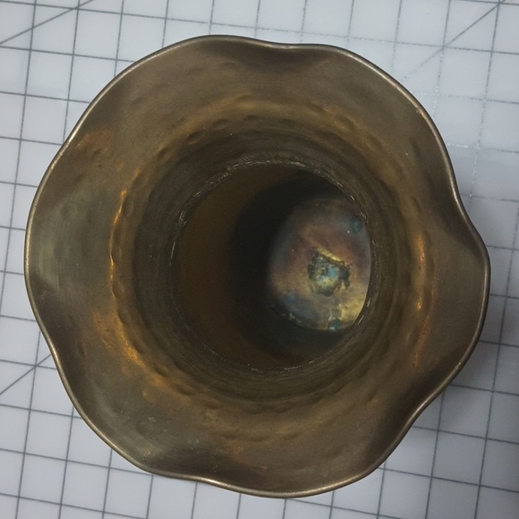 Two Brass Vases with Rope Cord Details - Picture 3 of 6